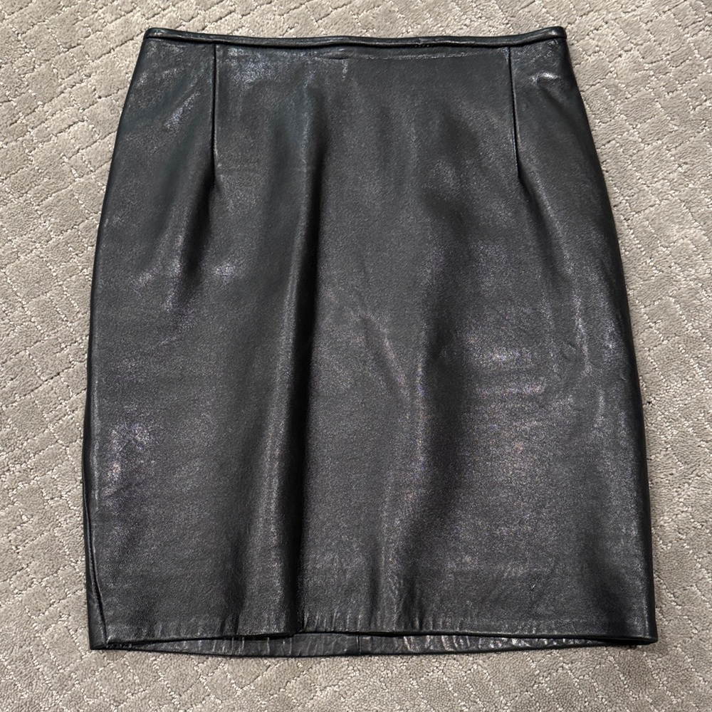 Elegant Black Leather Skirt